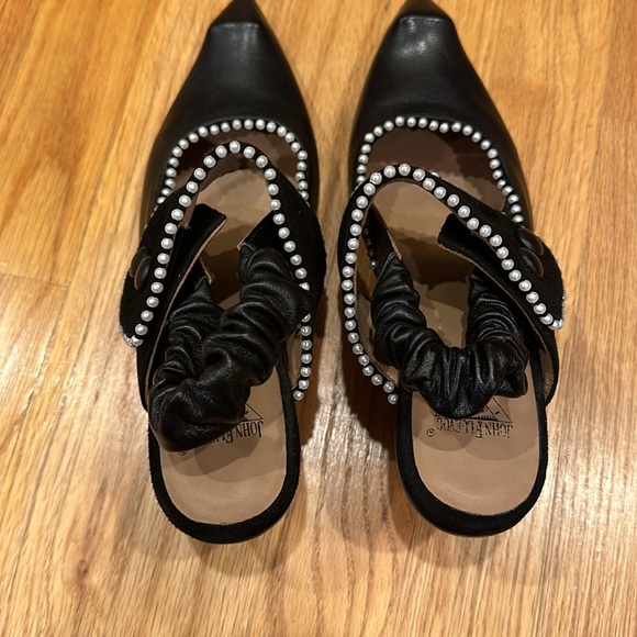 JOHN FLUEVOG - MARIN - WORN ONCE - SIZE 6 - Picture 3 of 10